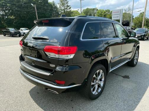 2019 Jeep Grand Cherokee Summit
