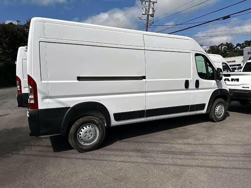2025 RAM ProMaster 2500 High Roof