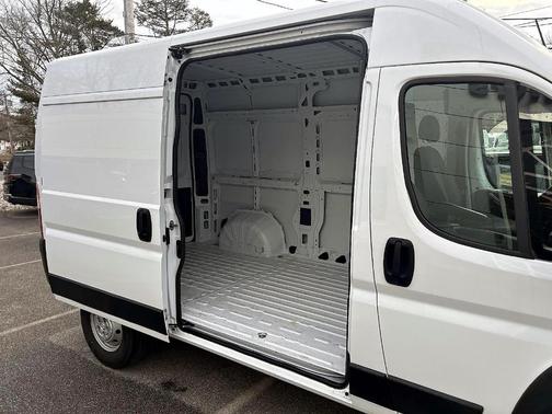 2022 RAM ProMaster 1500 Base