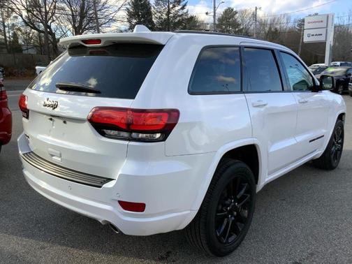 2020 Jeep Grand Cherokee Altitude