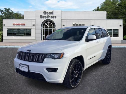 2020 Jeep Grand Cherokee Altitude