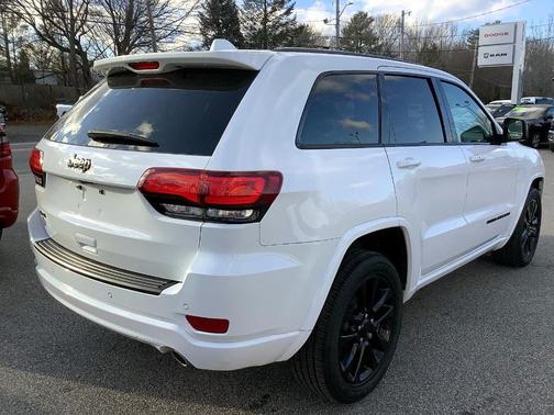 2020 Jeep Grand Cherokee Altitude