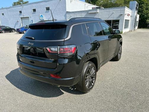 2022 Jeep Compass Altitude