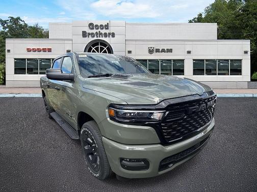 Serrano Red 2026 RAM 1500 Express