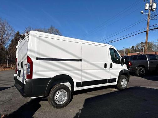 2026 RAM ProMaster 1500 Low Roof