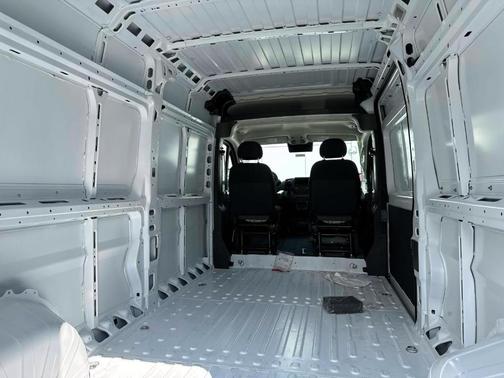 2025 RAM ProMaster 2500 High Roof