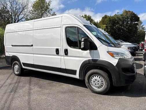 2025 RAM ProMaster 2500 High Roof