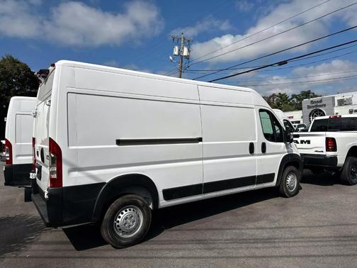 2025 RAM ProMaster 2500 High Roof