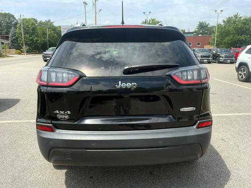 2019 Jeep Cherokee Latitude Plus