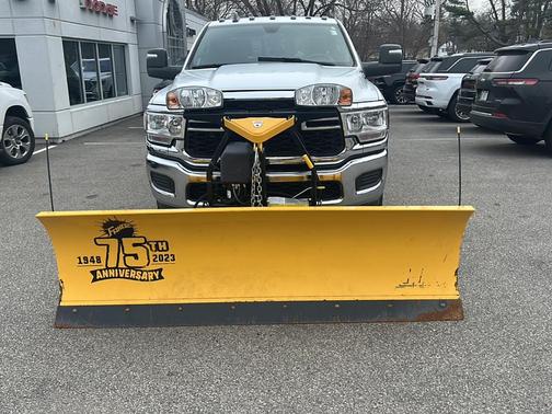 Bright White Clearcoat 2024 RAM 2500 Tradesman