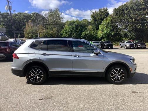 2021 Volkswagen Tiguan 2.0T SE