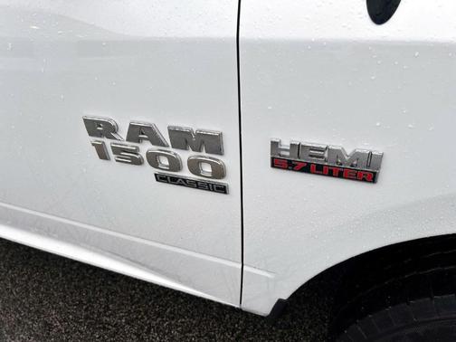 2021 RAM 1500 Classic SLT