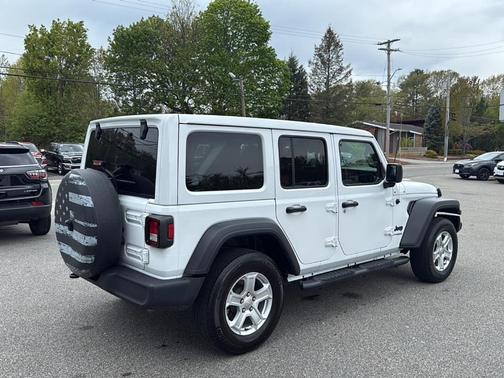 Bright White Clearcoat 2022 Jeep Wrangler Unlimited Sport S