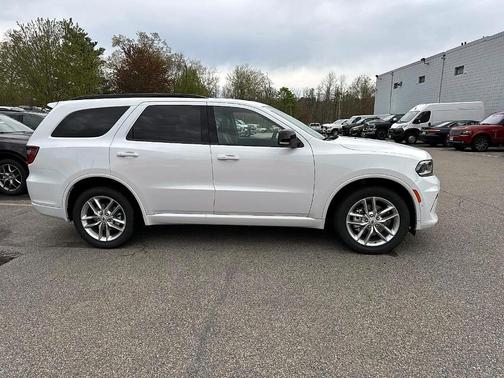 White Knuckle Clearcoat 2026 Dodge Durango GT