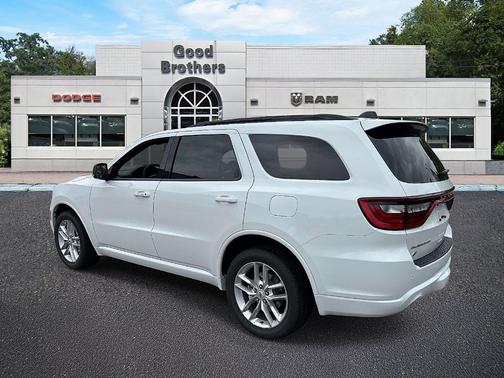 White Knuckle Clearcoat 2026 Dodge Durango GT