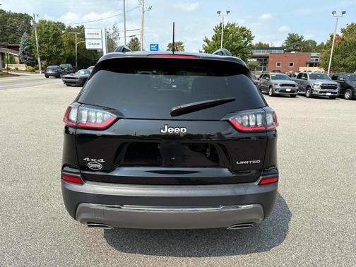 2022 Jeep Cherokee Limited 4WD