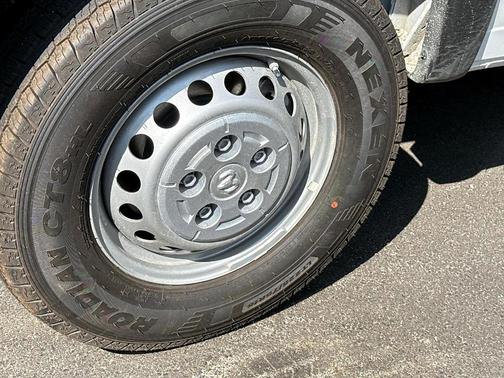 2025 RAM ProMaster 1500 Base