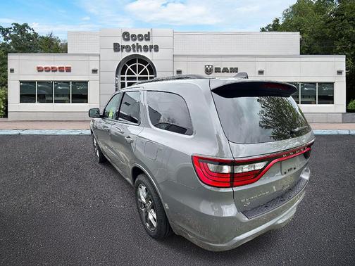 Gray 2026 Dodge Durango GT Plus HEMI V8