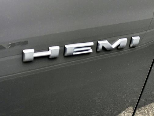 Gray 2026 Dodge Durango GT Plus HEMI V8