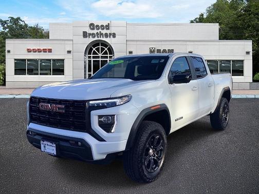 2024 GMC Canyon Elevation
