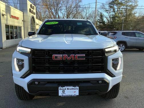 2024 GMC Canyon Elevation