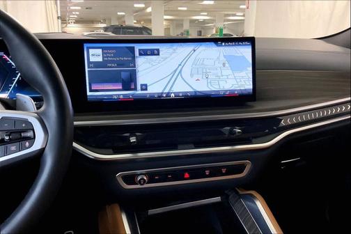 Alpine White 2024 BMW X6 xDrive40i