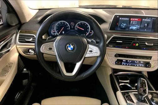 2018 BMW 740 xDrive