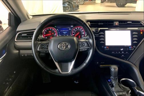 2019 Toyota Camry XSE