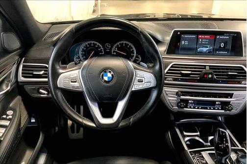 2018 BMW 750 i xDrive