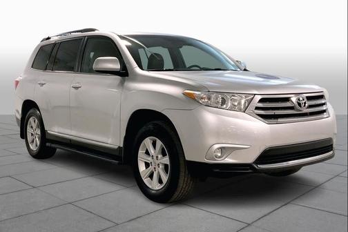 2013 Toyota Highlander SE