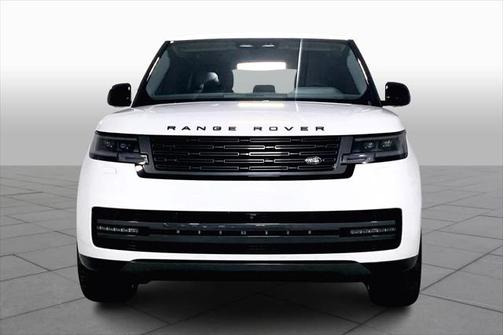 2024 Land Rover Range Rover P530 SE