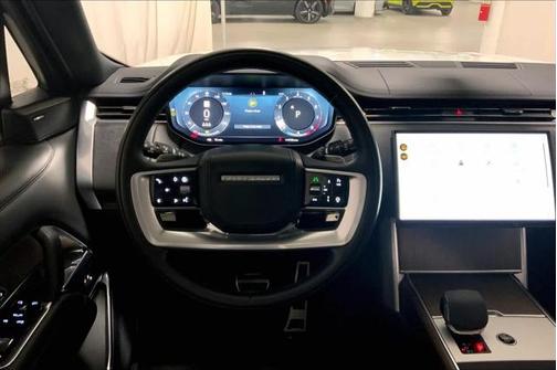2024 Land Rover Range Rover P530 SE