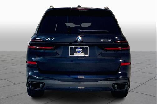 2026 BMW X7 xDrive40i