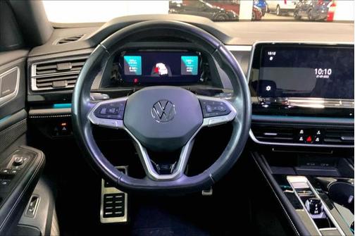 2024 Volkswagen Atlas Cross Sport 2.0T SEL Premium