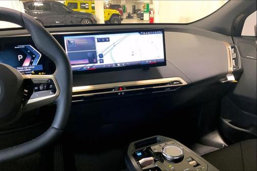 2026 BMW iX xDrive45