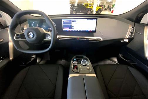 2026 BMW iX xDrive45