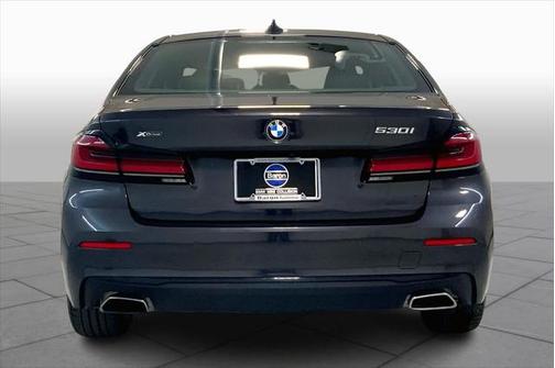 2022 BMW 530 i xDrive