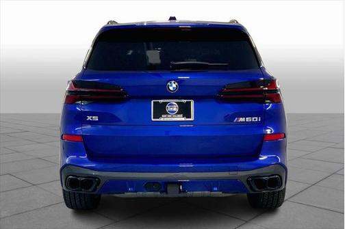 2025 BMW X5 M60i