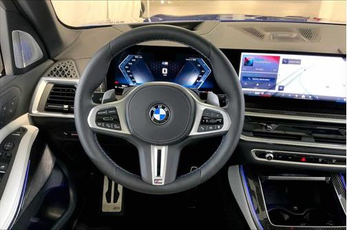 2025 BMW X5 M60i