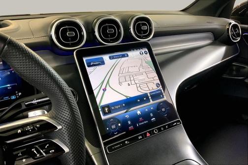 Obsidian Black Metallic 2023 Mercedes-Benz GLC 300 4MATIC