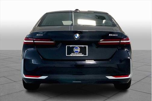 2024 BMW 530 i xDrive