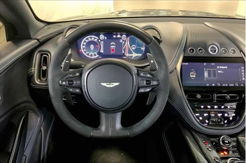 2023 Aston Martin DBX 707