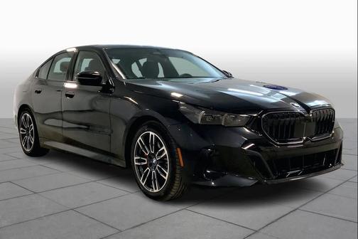 Black Sapphire Metallic 2026 BMW 530 xDrive