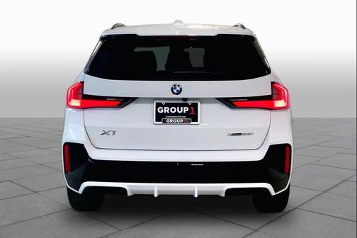 Alpine White 2026 BMW X1 xDrive28i