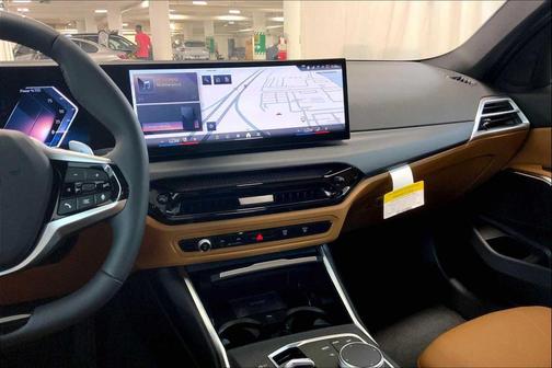 2025 BMW 330 i xDrive