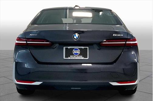 2024 BMW 530 i xDrive