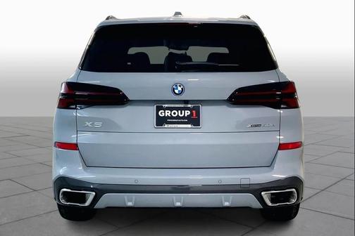 Brooklyn Grey Metallic 2026 BMW X5 PHEV xDrive50e