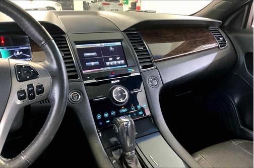 2015 Ford Taurus Limited