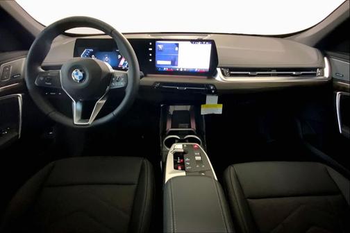 Alpine White 2026 BMW X1 xDrive28i