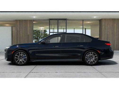 Carbon Black Metallic 2026 BMW 740 xDrive